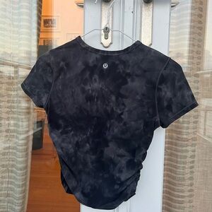 Lululemon gray tie-dye athletic wear shirt